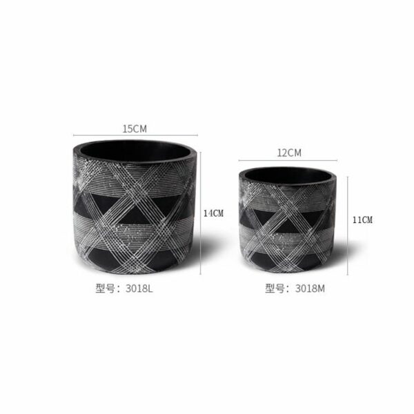 A Pair of cement Flower Pots Set (3018) - Image 2