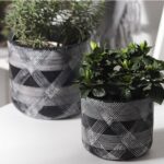 A Pair of cement Flower Pots Set (3018) - Image 3