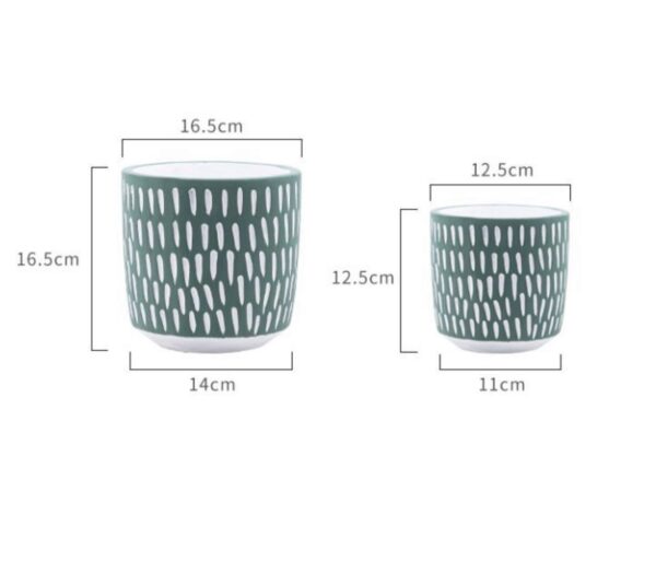 A Pair of cement Flower Pots Set (5907) - Image 2